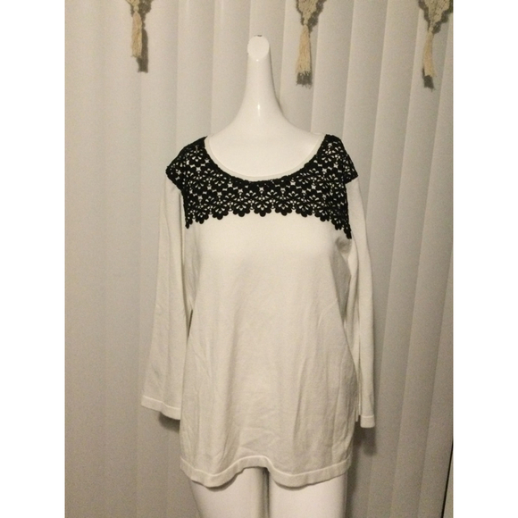 Women's Karl Lagerfeld Top, Size Unspecified, White with Black Lace - Picture 1 of 2